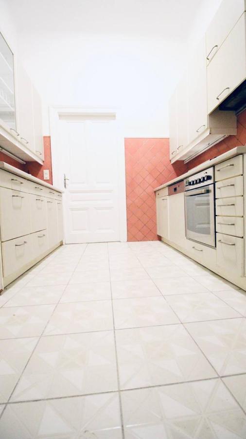 וינה Modern Double Room Js B מראה חיצוני תמונה