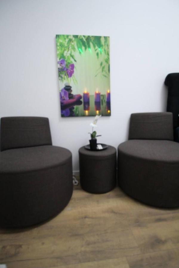 וינה Modern Double Room Js B מראה חיצוני תמונה